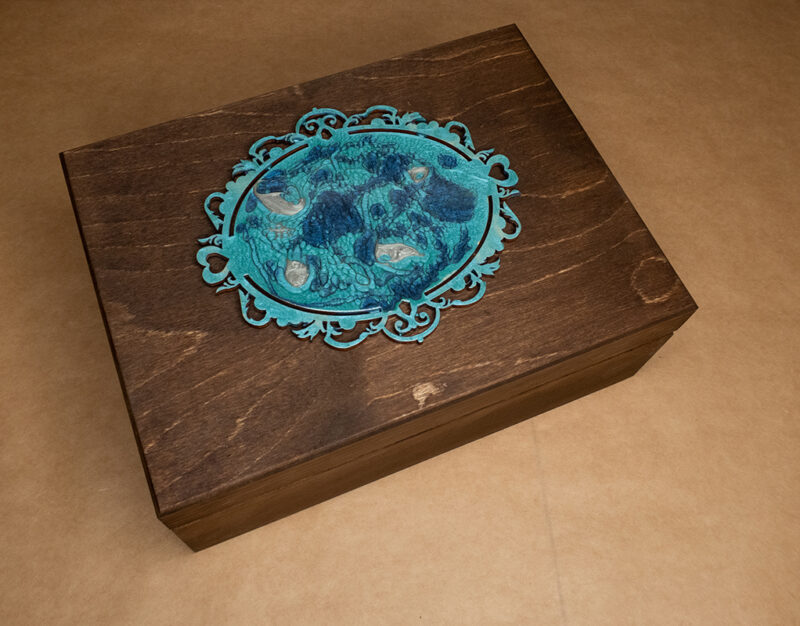 drewniane-pudełko-prezentowe