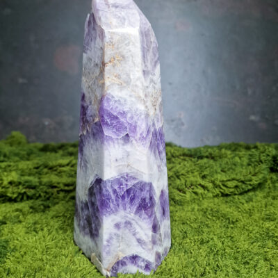 Ametyst Chevron obelisk kolekcjonerski z Brazylii 1808g | Siła skupienia i ochrona 8 bardzo-duzy-ametyst
