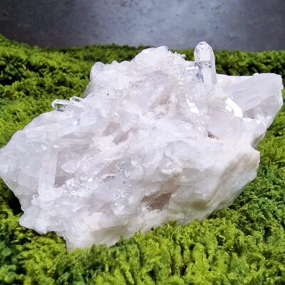 Szczotka kryształu górskiego - naturalny klaster